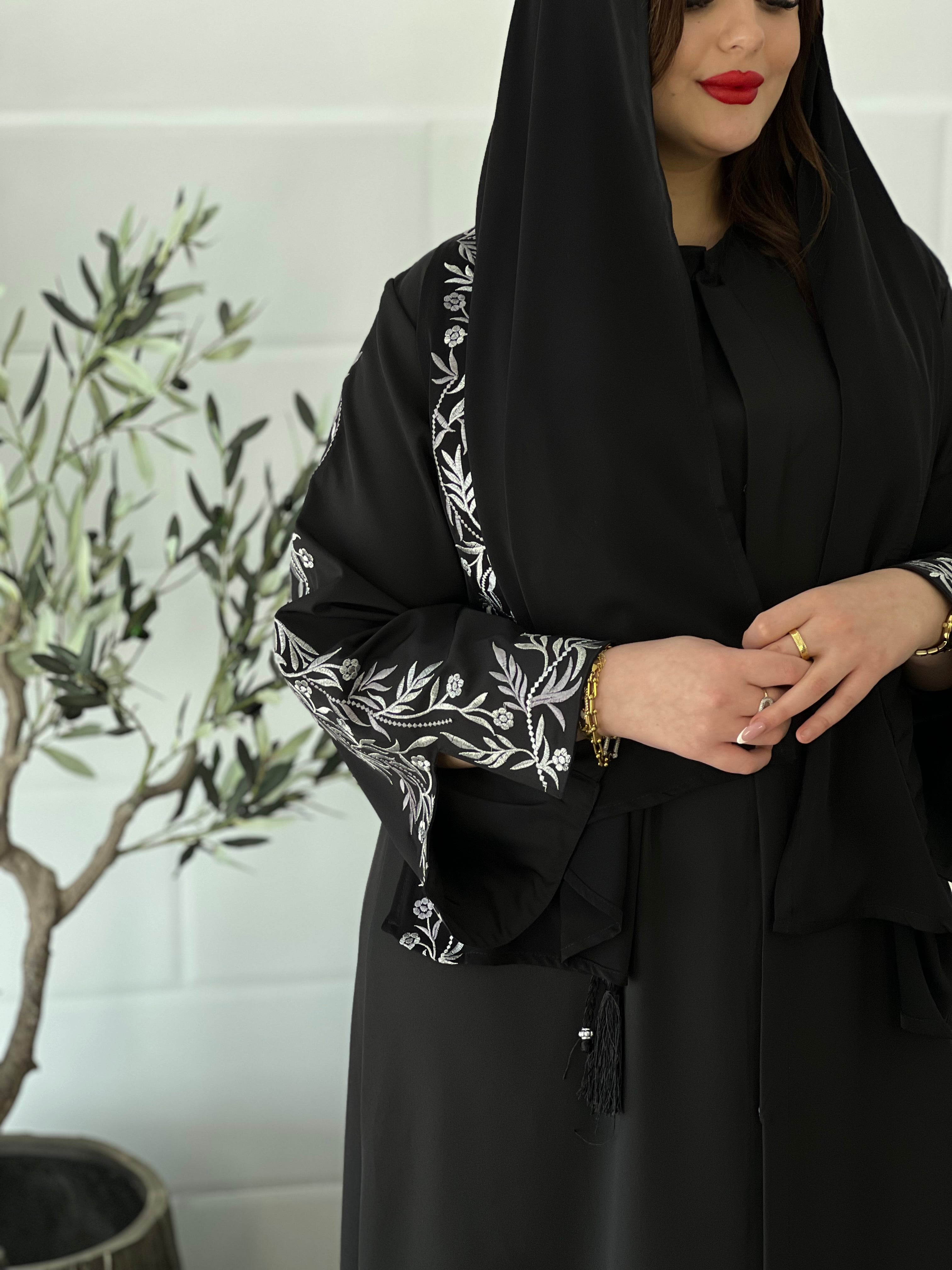 Abaya El anika